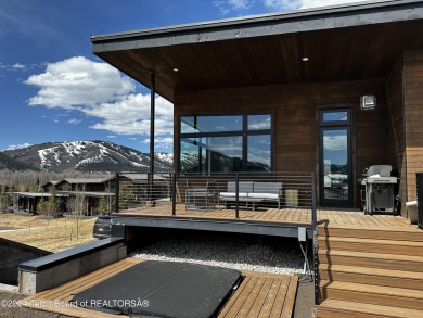 (private lake, pond, creek) Home For Sale in Jackson Wyoming