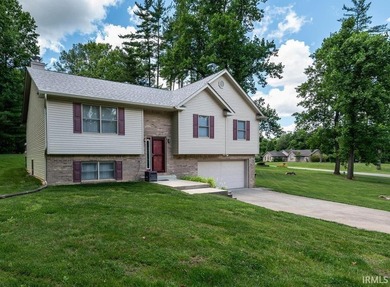 This stunning home on a 1.73 acre site has been freshly - photo 2