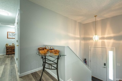 This stunning home on a 1.73 acre site has been freshly - photo 4