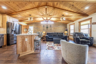 Beautiful updates, Waterfront home with a garage and end dock! - photo 17