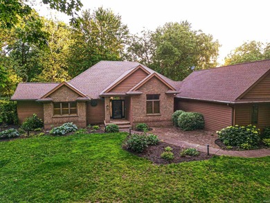 THE BEST OF BOTH WORLDS!! 4920 Sq foot Sprawling luxury ranch - photo 1