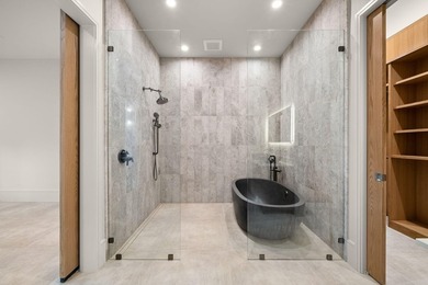 Grand and Elegant, brand new Custom 4br/4.5ba home in one of the - photo 14