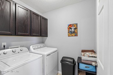 Welcome to Durbin Crossing! This beautifully maintained 3Bdr, 2 - photo 22