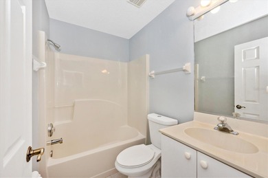 One or more photo(s) has been virtually staged. Welcome home to