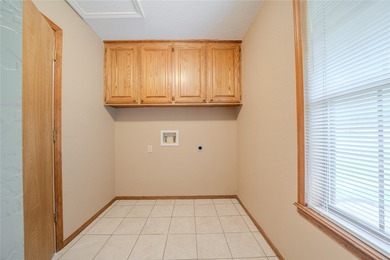 Turn-key lake house with a huge 1.25 Acre lot! Take a look at - photo 26