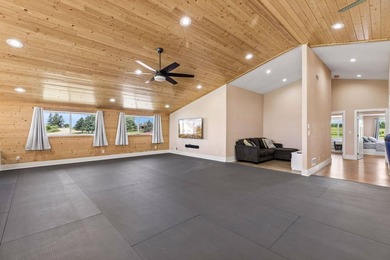 Extraordinary opportunity to own a one of a kind custom - photo 28