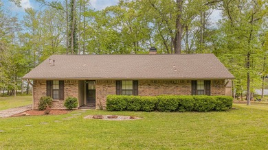 Turn-key lake house with a huge 1.25 Acre lot! Take a look at - photo 32
