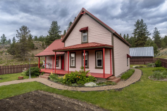 (private lake) Home For Sale in Prineville Oregon