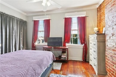 What a fabulous condo in the heart of the French Quarter. Just