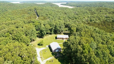 Located St. Clair county on 81 breathtaking acres and bordering - photo 8