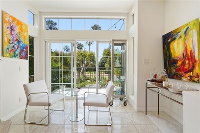 Coveted SeaCliff on the Greens Executive townhome. Light-filled - photo 8