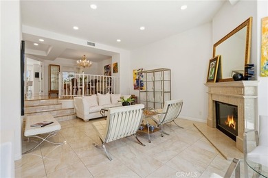 Coveted SeaCliff on the Greens Executive townhome. Light-filled - photo 10