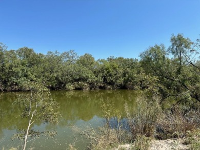 (private lake, pond, creek) Acreage For Sale in Paint Rock Texas