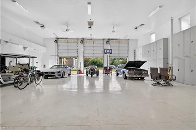 Experience the ultimate combination of luxury living and private - photo 4