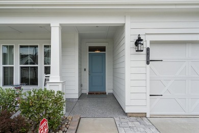 Welcome home to this beautifully upgraded 4-bedroom, 3-bath - photo 11
