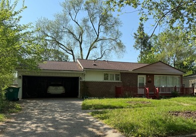 3-bedroom single family home featuring a spacious layout and - photo 1