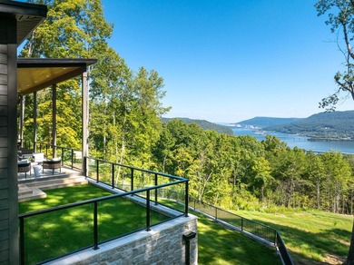 Modern Timber Retreat with Panoramic Views of Lake Nickajack: - photo 4
