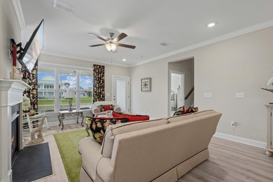 Welcome home to this beautifully upgraded 4-bedroom, 3-bath - photo 14