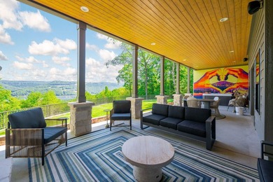 Modern Timber Retreat with Panoramic Views of Lake Nickajack: - photo 6