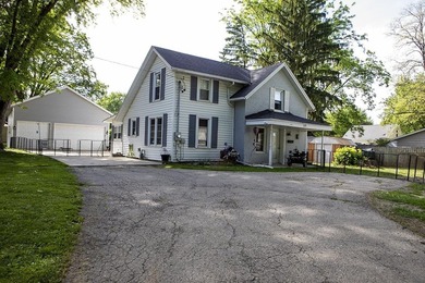 Rock Lake - Jefferson County Home For Sale in Lake Mills Wisconsin