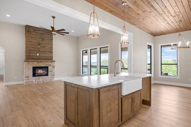NEW CONSTRUCTION! Exceptional opportunity to own a brand-new - photo 6