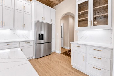 NEW CONSTRUCTION! Exceptional opportunity to own a brand-new - photo 9