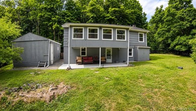 Welcome to your private Sullivan County sanctuary, tucked away - photo 3