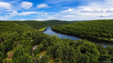 Welcome to your private Sullivan County sanctuary, tucked away - photo 5