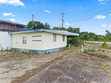 Prime commercial development opportunity- 16.03 acres with all - photo 4