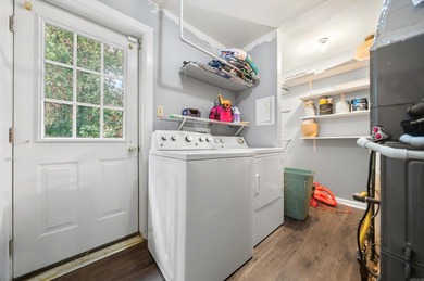 Perfect place to call home!! You will love the new LVP flooring - photo 13