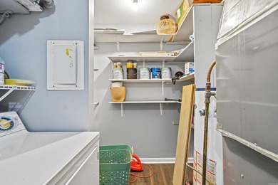 Perfect place to call home!! You will love the new LVP flooring - photo 14