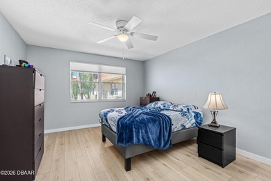 Experience effortless riverfront living at Riverside Condos in - photo 17
