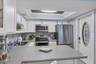 Turnkey 3/2 Condominium on Venice Island - First Floor Corner - photo 18