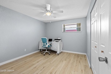 Experience effortless riverfront living at Riverside Condos in - photo 21