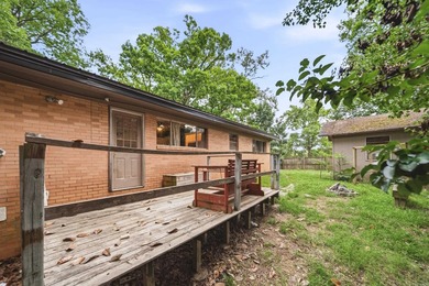 Perfect place to call home!! You will love the new LVP flooring - photo 22