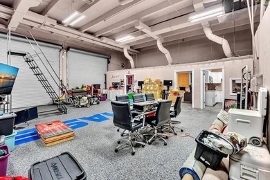 RARE 1.26-ACRE INDUSTRIAL COMPOUND: High-utility asset with - photo 24