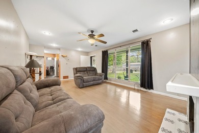 Perfect place to call home!! You will love the new LVP flooring - photo 33