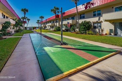 Experience effortless riverfront living at Riverside Condos in - photo 35