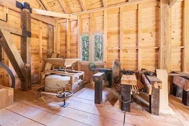 Goodwill Estate is a 736-acre, 7-parcel, gated haven. Surrounded - photo 41