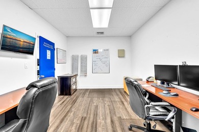 RARE 1.26-ACRE INDUSTRIAL COMPOUND: High-utility asset with - photo 41