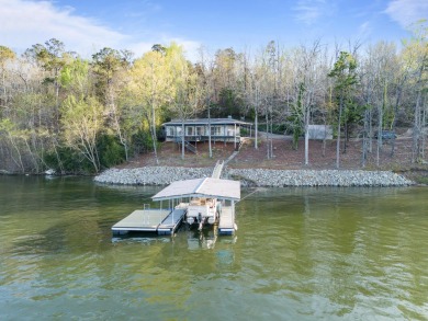 Smith Lake (Rock Creek) Very nice 3BR/2BA brick with 3+/- acres - Lake Home For Sale in Arley, Alabama
