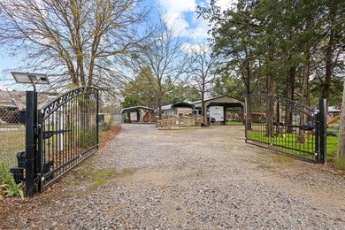 Lake Home For Sale in Gordonville, Texas