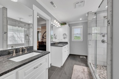 Discover this 3 Story Brick 4,500 s/f Beautiful Home in Turtle - photo 27