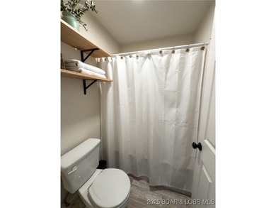 Welcome to Robinwood Condos-your gateway to lake living at its - photo 39