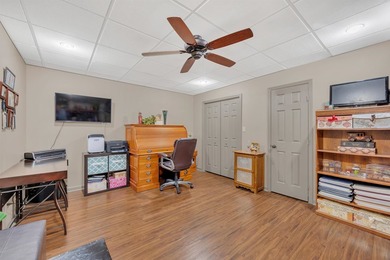 Discover this 3 Story Brick 4,500 s/f Beautiful Home in Turtle - photo 41