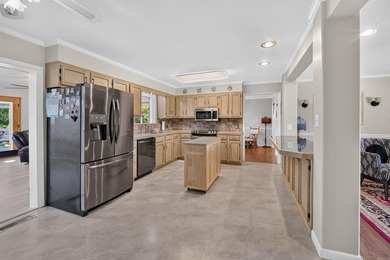 Welcome to 175 Thunder Road in Hot Springs! Tucked away on a - photo 4