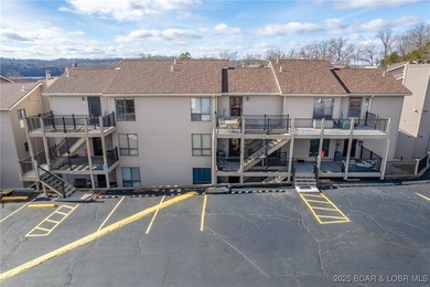 Welcome to Robinwood Condos-your gateway to lake living at its - photo 45