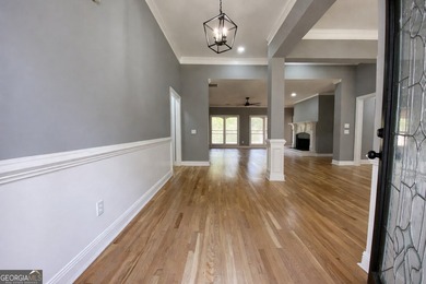 Gracefully positioned within the prestigious Providence Club in - photo 5