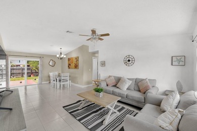 Come see this gorgeous fully remodeled 3-bedroom, 2-bathroom - photo 3