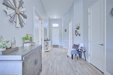Welcome to effortless luxury living! This beautifully furnished - photo 4